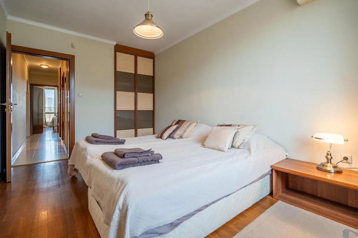 Elegant Aristocratic 2 Bdrm Flat, Top Location 索菲亞 保加利亚